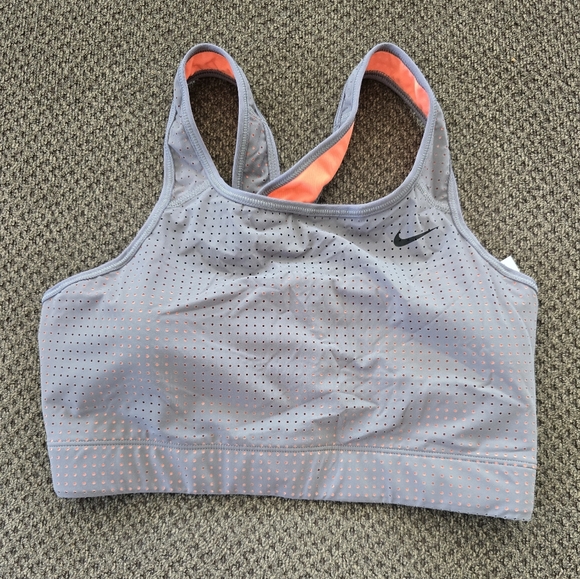 Nike  Womens Sports Bra Medium Intimates Seamless Bra Gray Padded  Athleisure - Picture 2 of 10